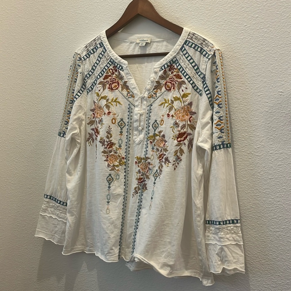 Sundance Embroidered 1/4 Button Floral Top White